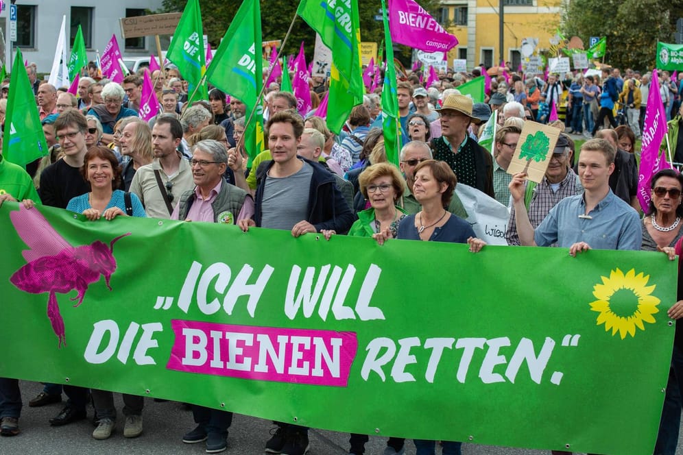 Anhänger der Grünen bei einer Demonstration in München am Wochenende: Nicht nur in Bayern ist die Partei zurzeit so stark wie seit Jahren nicht.