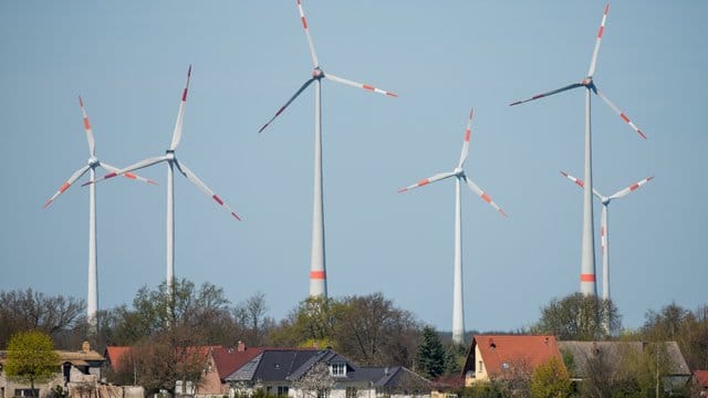 Windenergie: Die Lärmbelastung von Windrädern in Deutschland ist zu hoch.