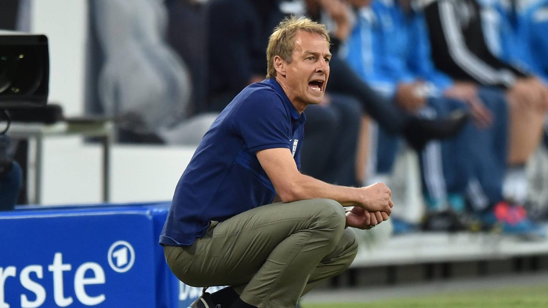 Versteht den Druck, unter dem Joachim Löw steht: Ex-Bundestrainer Jürgen Klinsmann. Versteht den Druck, unter dem Joachim Löw steht: Ex-Bundestrainer Jürgen Klinsmann.