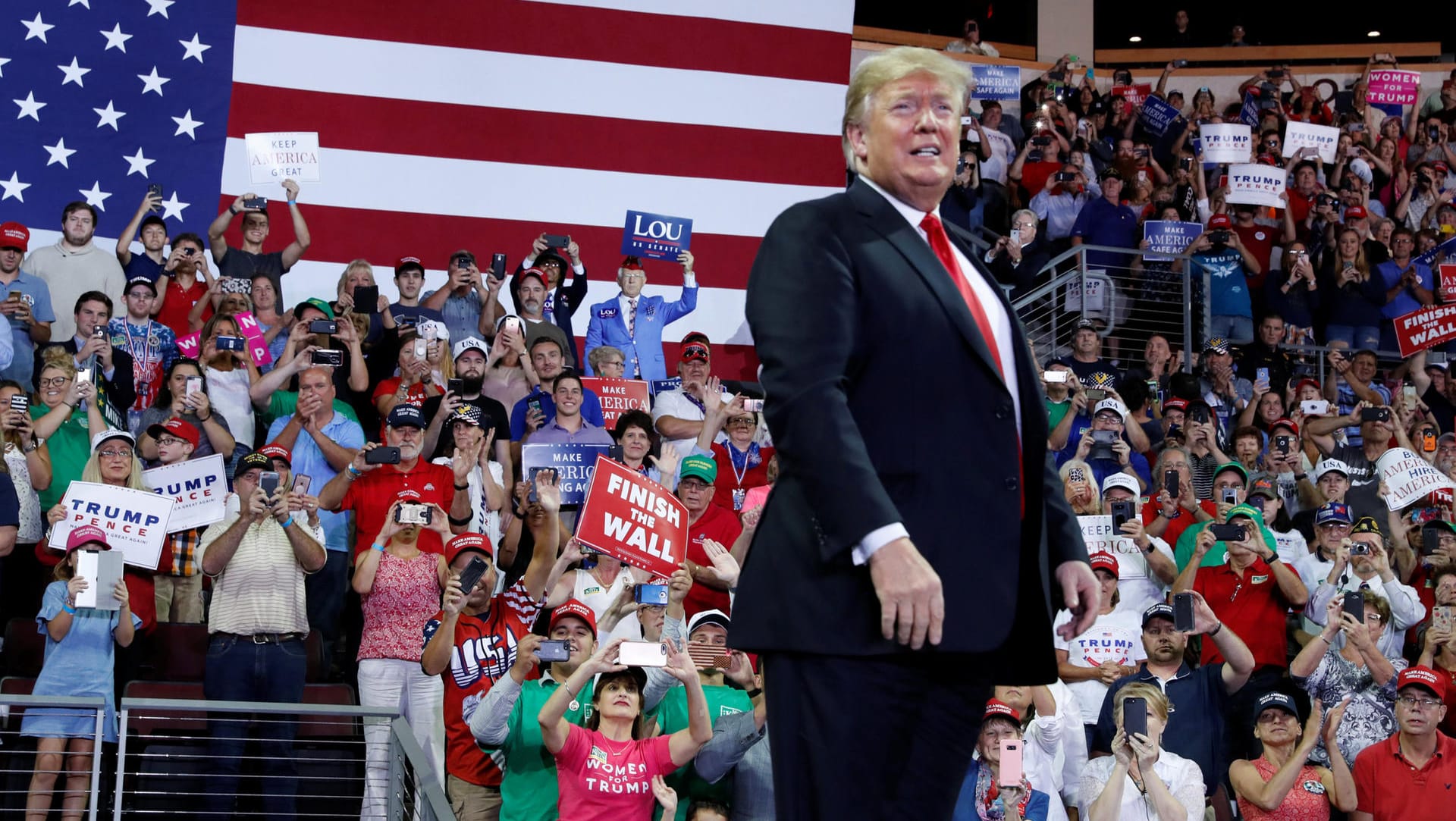 Donald Trump beim Wahlkampf in Pennsylvania: "Bitte, geht raus und wählt!"