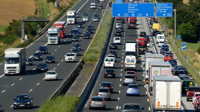 Mit der neuen Pendler-Funktion können Google-Maps-Nutzer Verkehrsprobleme besser umgehen. Mit der neuen Pendler-Funktion können Google-Maps-Nutzer Verkehrsprobleme besser umgehen.