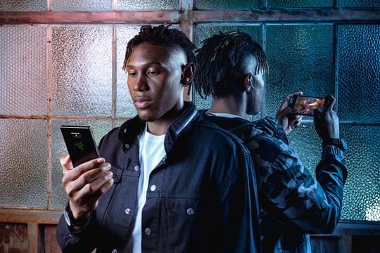 Beim Razer Phone 2 hat der Hersteller im Vergleich zum Vorgänger hauptsächlich am Inneren des Smartphones geschraubt.