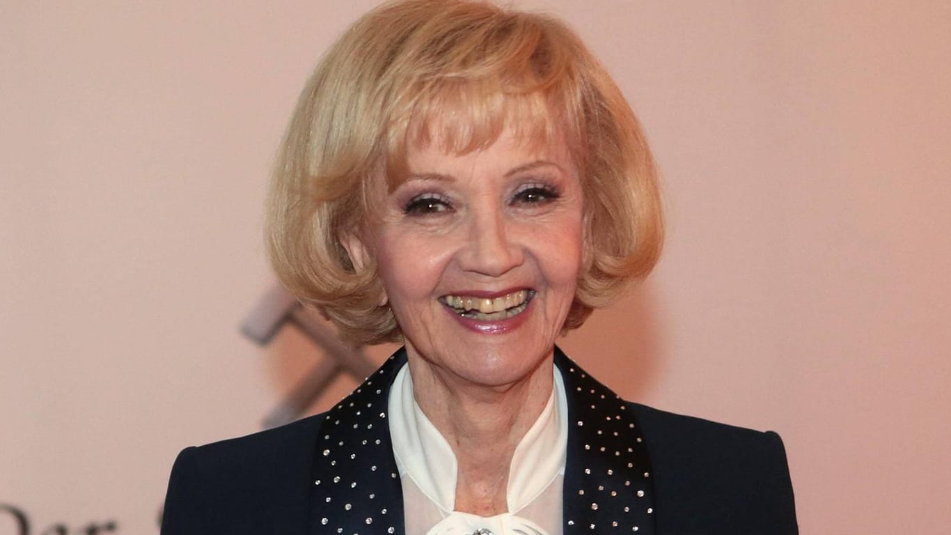 Lieselotte Pulver: Die Schauspielerin ist gerade 89 Jahre alt geworden.