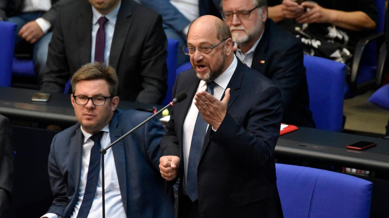 12. September im Bundestag: Martin Schulz antwortet auf eine Rede von Alexander Gauland.