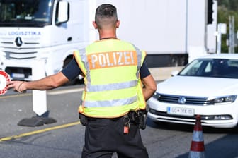 Deutsch-österreichische Grenze: Bundesinnenminister Horst hat die Grenzkontrollen für sechs Monate verlängert.