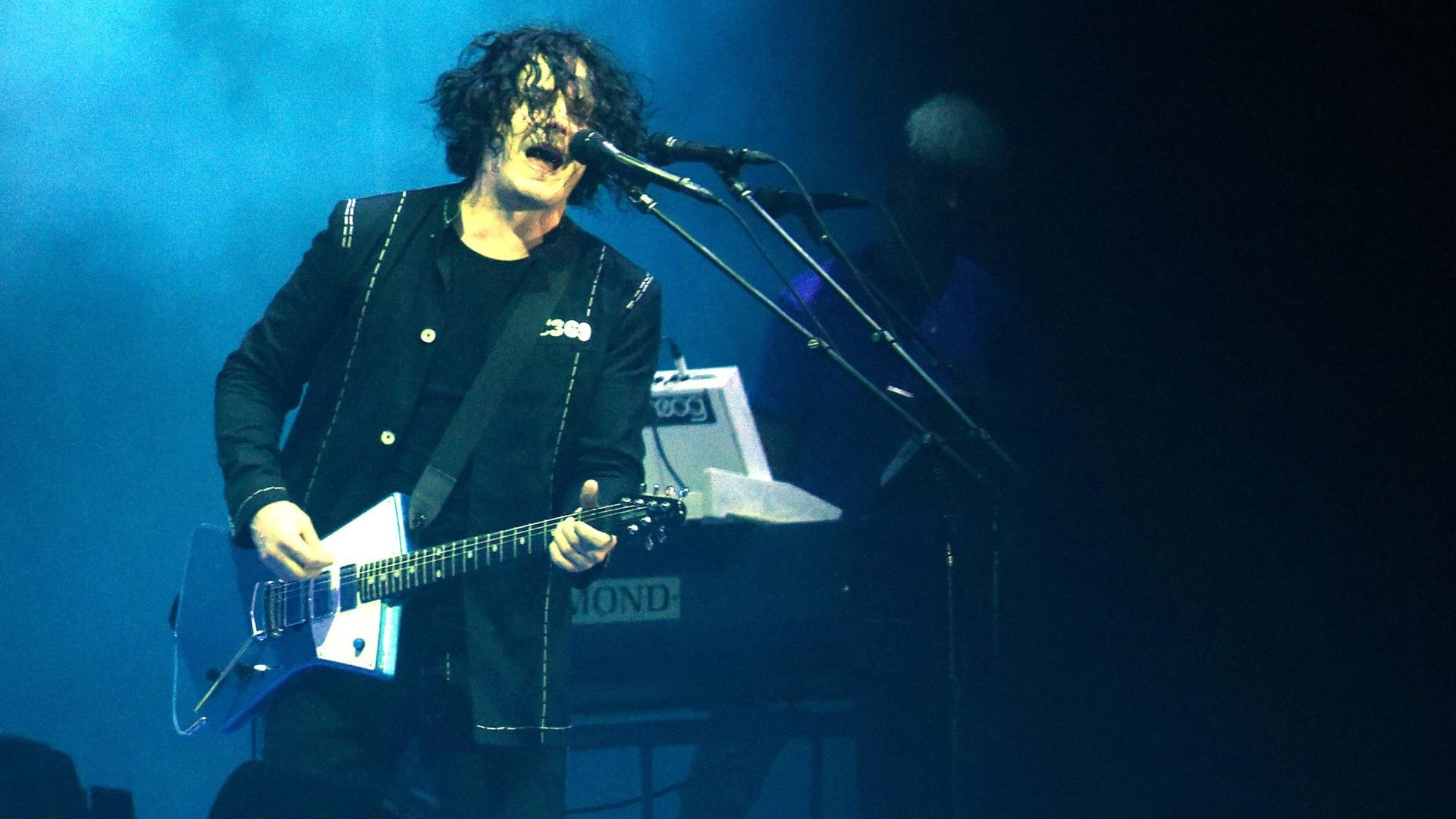 Jack White auf der Bühne: Für seine drei Konzerte in Deutschland verbietet er den Fans den Gebrauch von Handys.