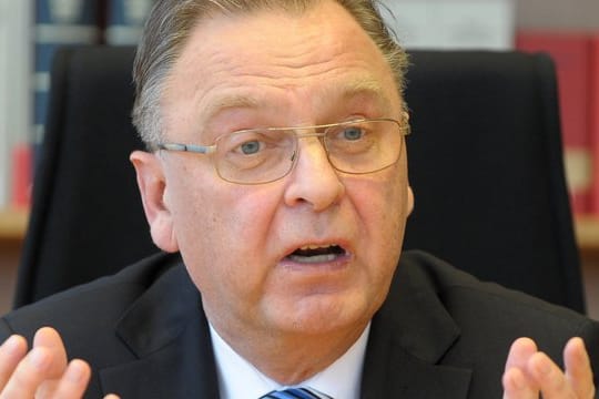 Hans-Jürgen Papier, ehemaliger Präsident des Bundesverfassungsgerichts, befürwortet eine Amtszeitbegrenzung für Bundeskanzler (Archivbild).