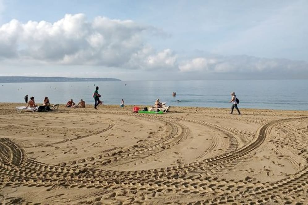 Der Playa de Palma: Viele Feriengäste in den mallorquinischen Tourismushochburgen hatten von der Flutkatastrophe zunächst gar nichts mitbekommen.