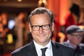 Der Schauspieler Matthias Brandt wurde bei der Verleihung des Hessischen Film- und Kinopreises mit dem Ehrenpreis des Ministerpräsidenten ausgezeichnet.