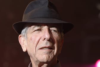 Der kanadische Sänger Leonard Cohen verfasste 2015 ein Gedicht über Kanye West.