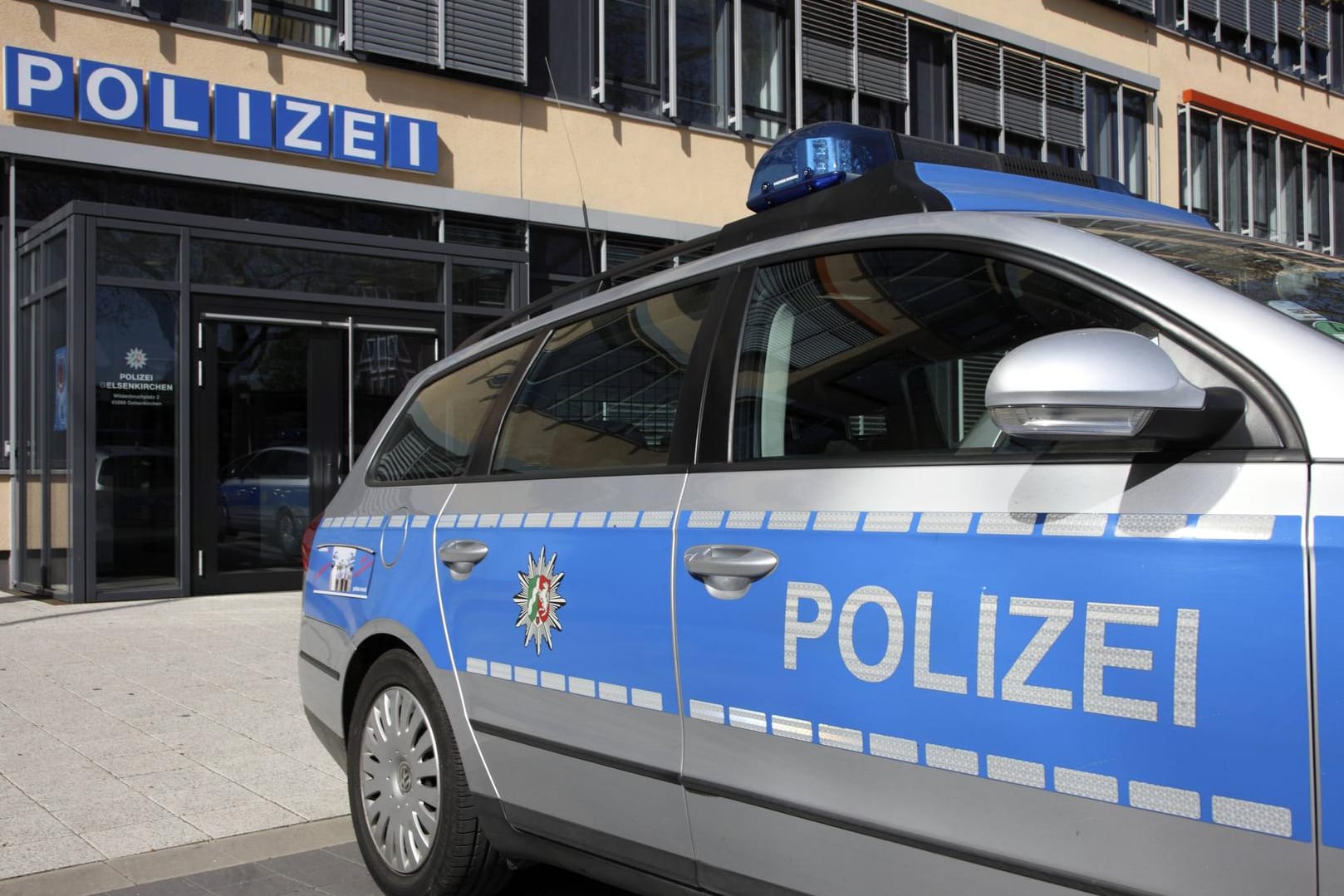 Die Gelsenkirchener Polizei: Für den erstochenen Mann kam jede Hilfe zu spät. (Symbolbild)