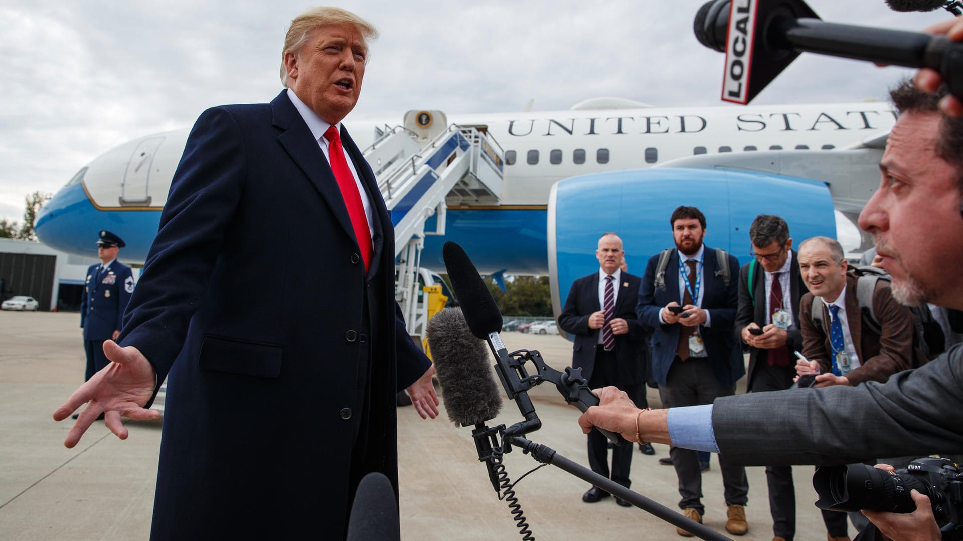 Präsident Donald Trump: Der US-Präsident steckt nach dem Verschwinden des Journalisten Dschamal Chaschukdschi in der Zwickmühle.