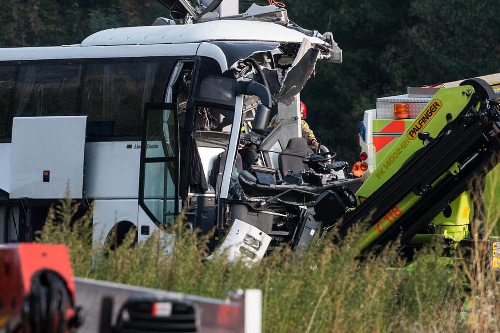 Busunglück im Tessin: Der Unfall ereignete sich etwa 20 Kilometer westlich des Lago Maggiore.
