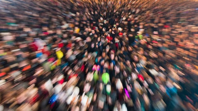 2017 stand dem Zuzug von 1,551 Millionen Menschen der Wegzug von 1,135 Millionen gegenüber. 2017 stand dem Zuzug von 1,551 Millionen Menschen der Wegzug von 1,135 Millionen gegenüber.