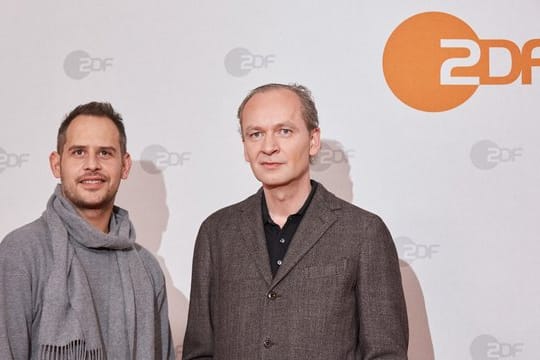 Schauspieler Moritz Bleibtreu (l) und Autor Ferdinand von Schirach 2014 in Hamburg.