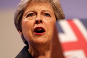 Die britische Premierministerin Theresa May: Die Brexit-Verhandlungen sind weiter schwierig – und vor allem im eigenen Lager hat May schwer zu kämpfen.