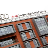 Autobauer Audi: Nach dem Rückruf von 150.000 Autos in die Werkstätten, droht dem Konzern weiterer Ärger.
