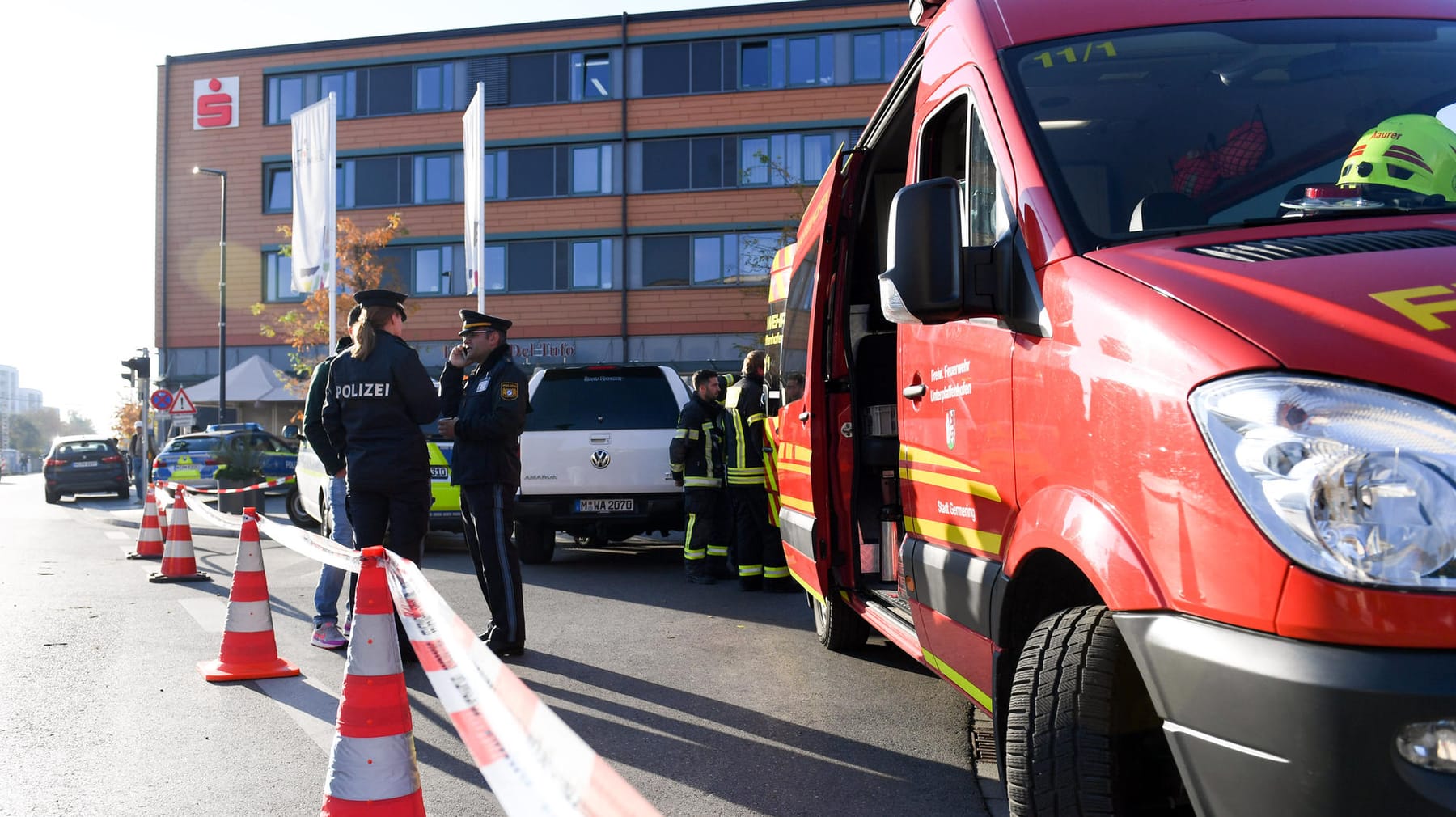 Germering: Polizei schießt auf mutmaßlichen Geldautomaten-Sprenger