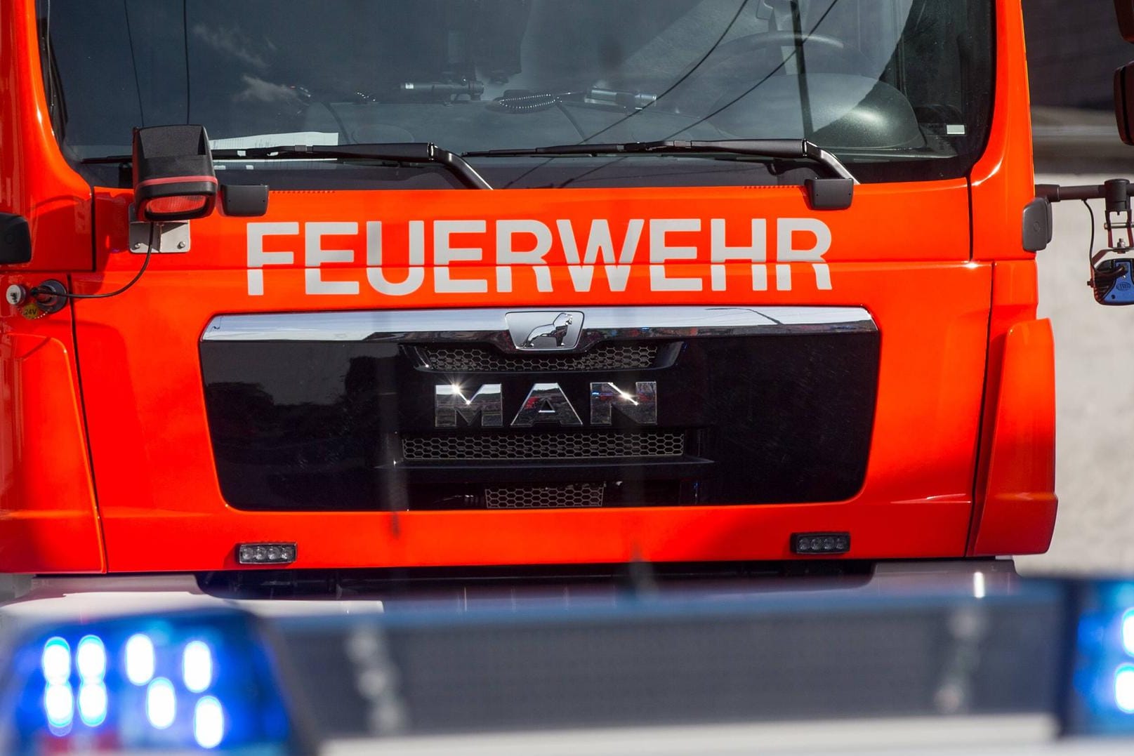 Überfall in Chemnitz: Die Feuerwehr konnte den Brand im Restaurant schnell unter Kontrolle bringen.