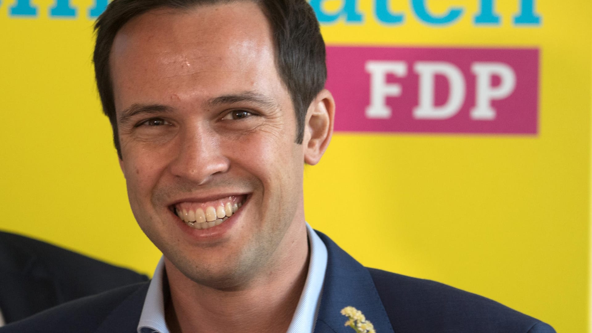 FDP-Spitzenkandidat Martin Hagen: Um den Einzug in den bayerischen Landtag muss er sich wohl nicht sorgen.