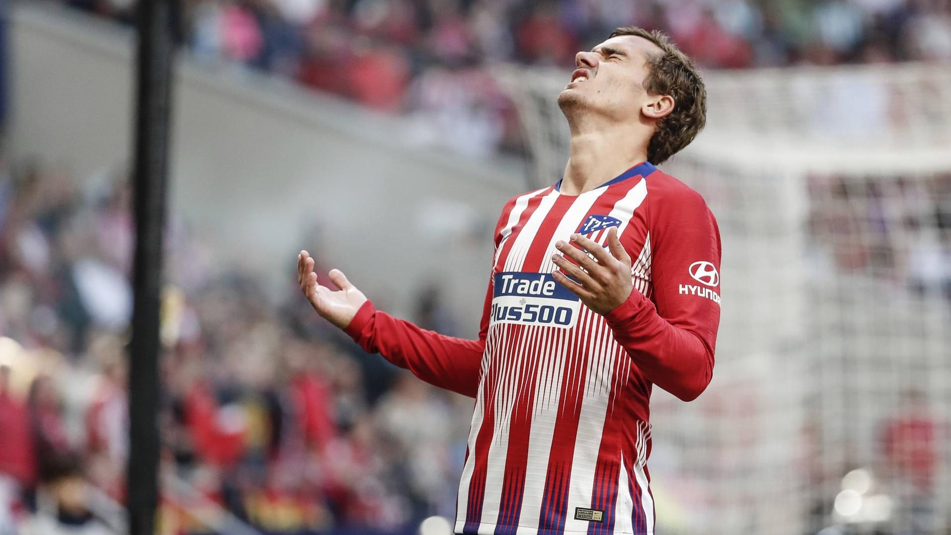 Keine Zimmer für Antoine Griezmann und Co. frei: Atlético Madrid muss vor dem Spiel in der Champions League gegen Borussia Dortmund improvisieren. Keine Zimmer für Antoine Griezmann und Co. frei: Atlético Madrid muss vor dem Spiel in der Champions League gegen Borussia Dortmund improvisieren.