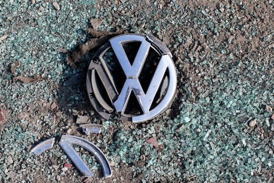 m Kampf gegen drohende Fahrverbote will Volkswagen ab sofort bundesweit alte Diesel mit den Abgasnormen Euro 1 bis 4 gegen Rabatte zurücknehmen und verschrotten.