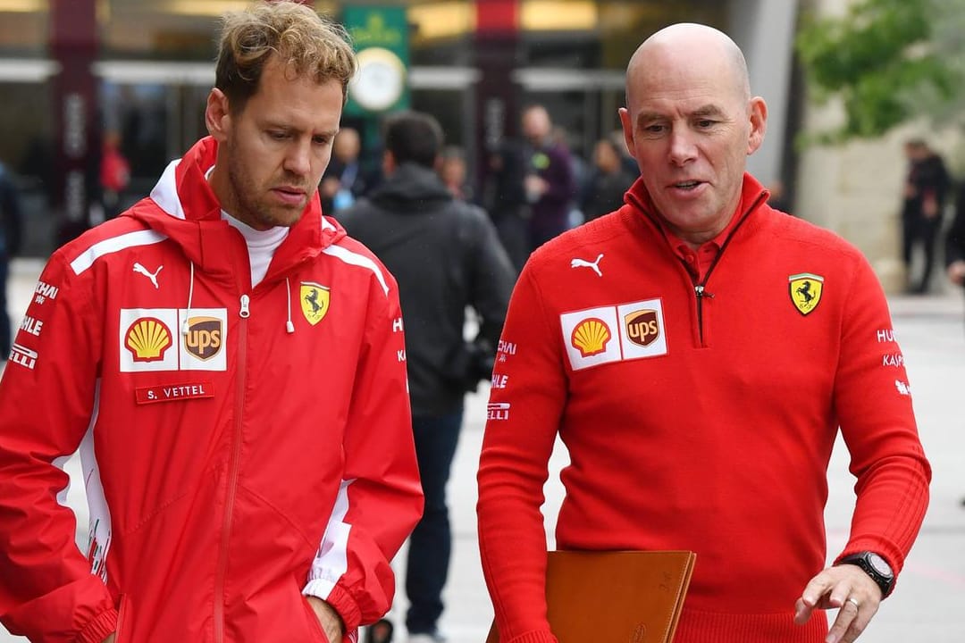Sebastian Vettel (li.) am Rande des GP der USA.