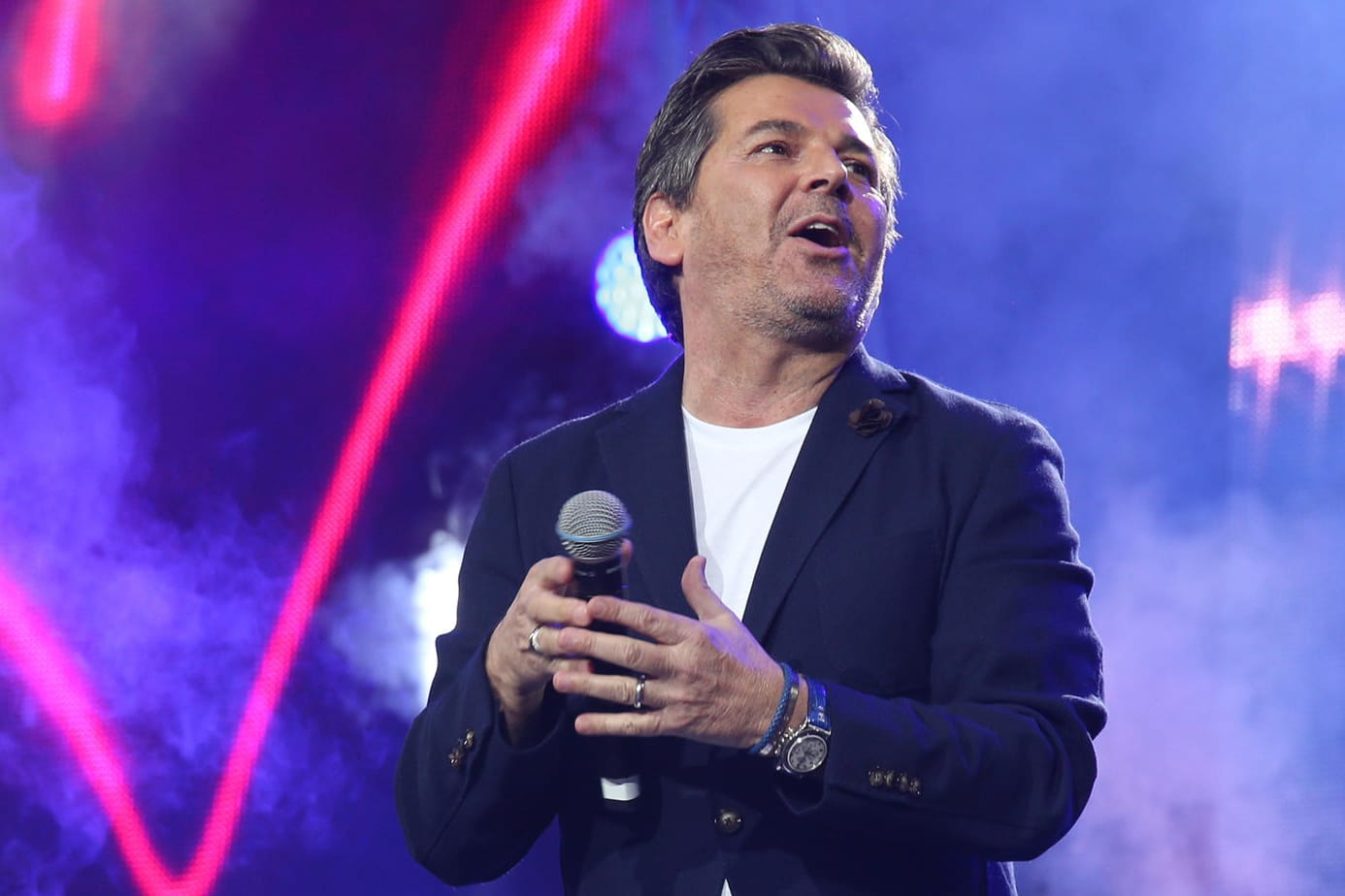 Thomas Anders: Beim Duett mit Florian Silbereisen rutschte der Sänger aus.