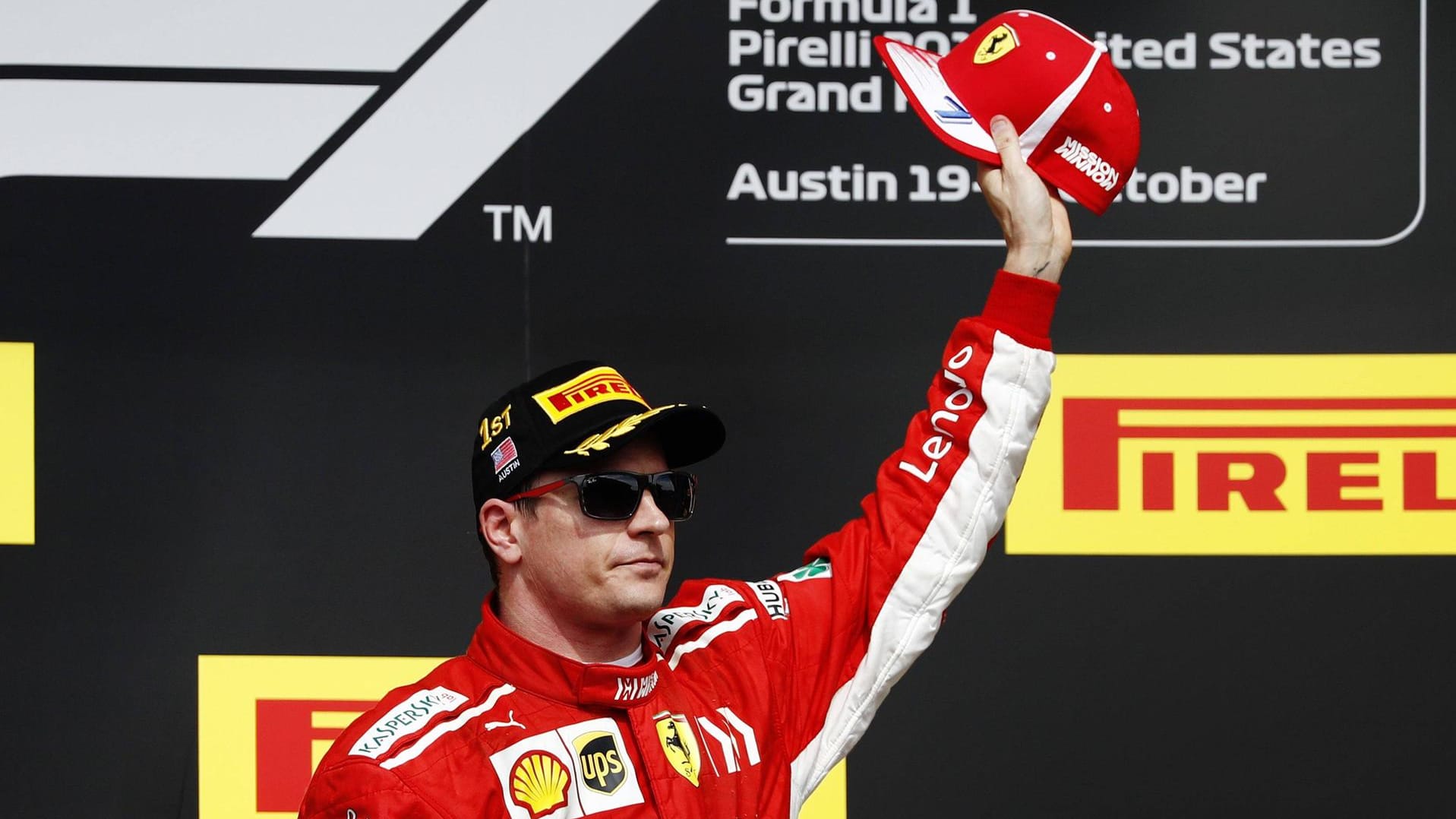 Kimi Räikkönen jubelt auf dem Podium in Austin.