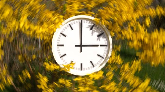 Die meisten Deutschen wollen die Zeitumstellung abschaffen. Die meisten Deutschen wollen die Zeitumstellung abschaffen.
