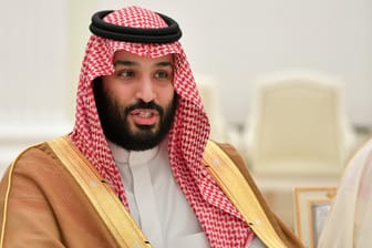 Saudi-Arabiens Kronprinz Mohammed bin Salman: Hat der Thronfolger des Königs etwas mit dem Tod des regimekritischen Journalisten Jamal Khashoggi in Istanbul zu tun? Der Fall wirft viele Fragen auf.