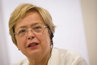 Malgorzata Gersdorf, zwangspensionierte polnische Gerichtspräsidentin, darf wieder an ihren Arbeitsplatz zurück.
