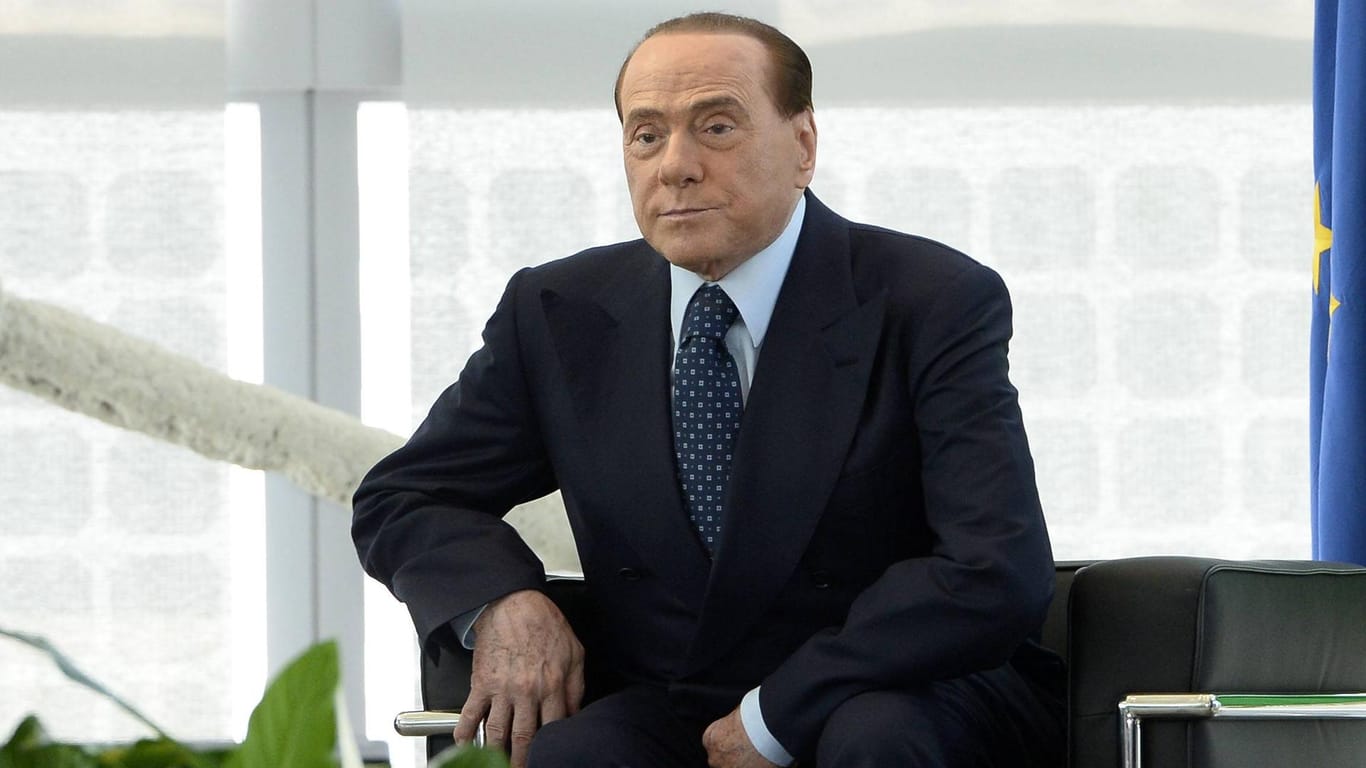 Silvio Berlusconi hat jetzt in Monza das Sagen. Und greift hart durch.