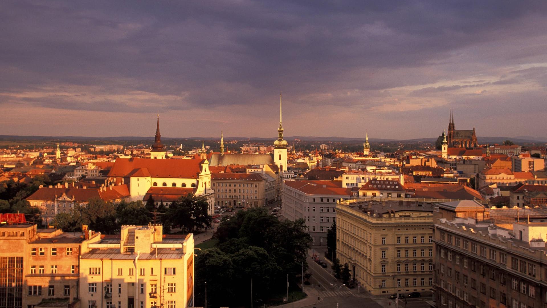 Altstadt von Brünn: In der tschechischen Stadt können Sie auch interessante moderne Bauwerke entdecken.