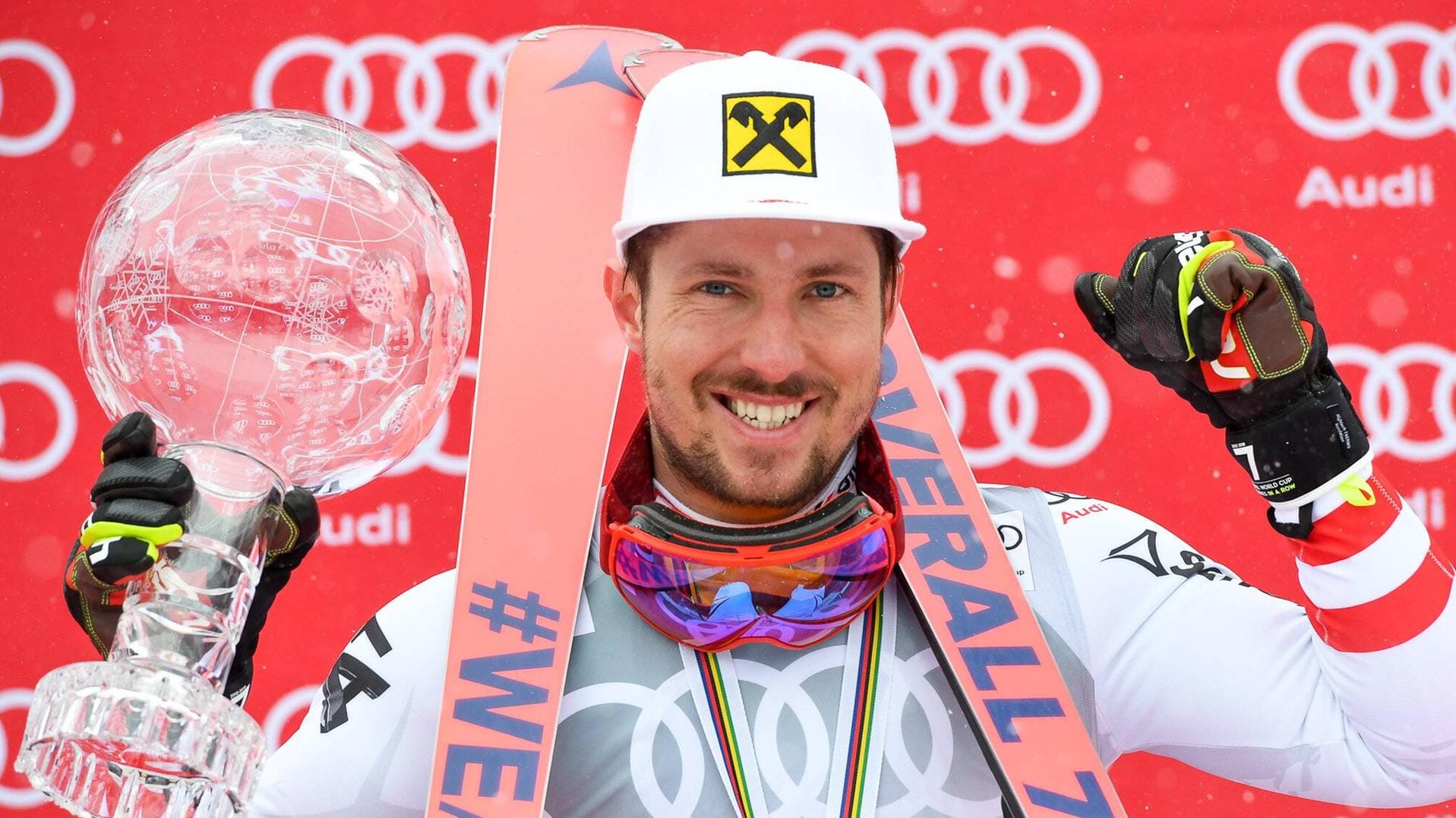 Marcel Hirscher geht als Top-Favorit auf den Gesamtweltcup in die neue Saison.