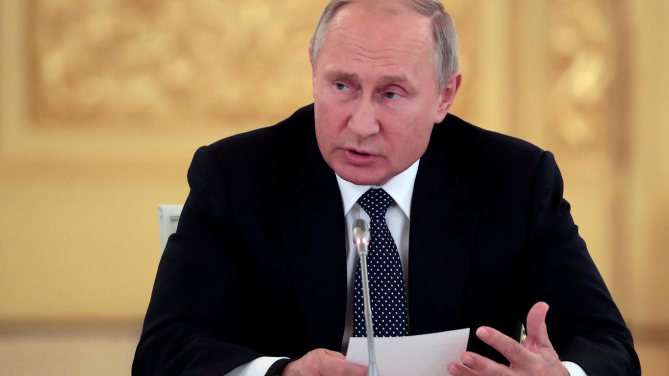 Wladimir Putin: Russlands Präsident warnt die USA vor einem neuen Wettrüsten.