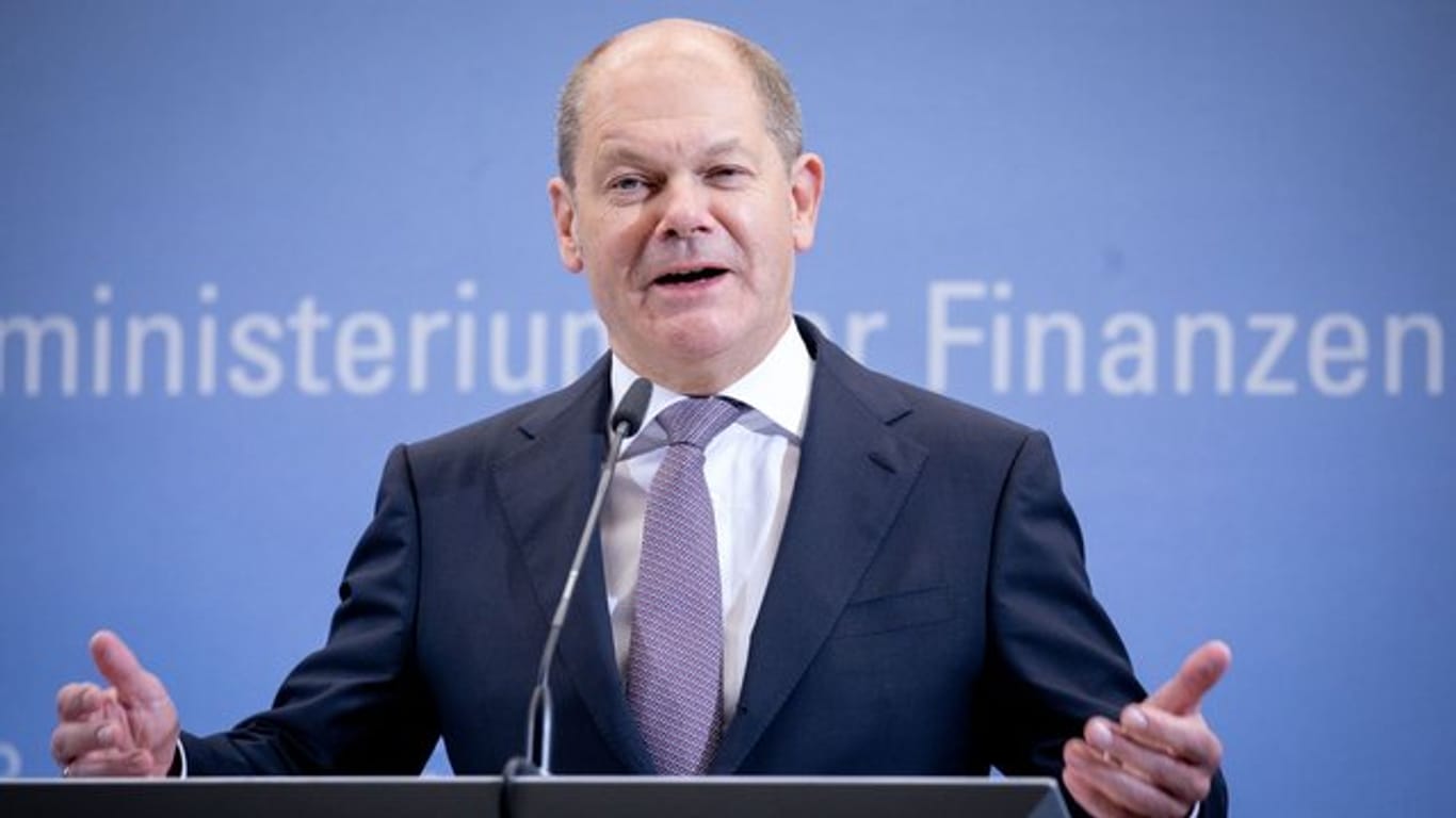 Oberster Kassenwart: Bundesfinanzminister Olaf Scholz (SPD) muss mit nachlassenden Steuerüberschüssen.