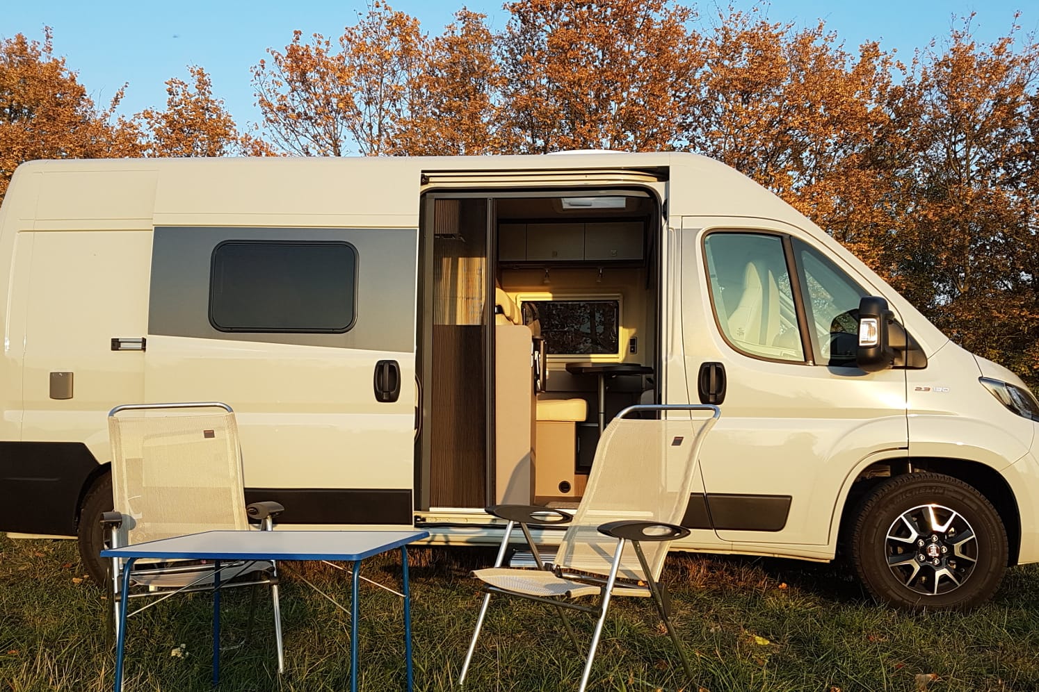 Campervan von Bürstner: Der City Car Harmony Line C600.