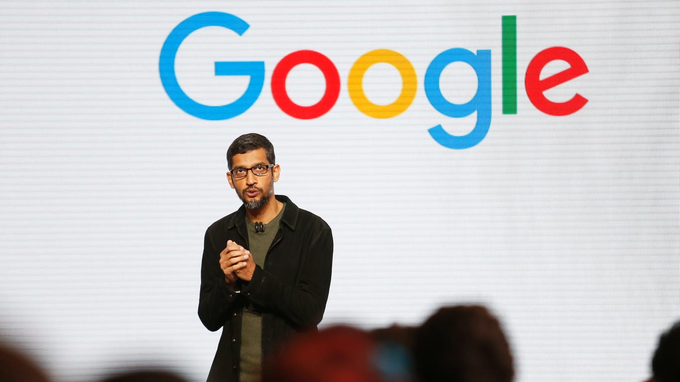 Google-CEO Sundar Pichai bei einer Präsentation: Der Internetkonzern geht härter gegen sexuelle Belästigung am Arbeitsplatz vor.