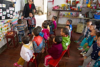 Kindergarten in Huangshan (Symbolbild): In China müssen immer mehr Sicherheitskräfte in Kindergärten und Schulen eingesetzt werden, weil sich die Angriffe auf Kinder häufen.
