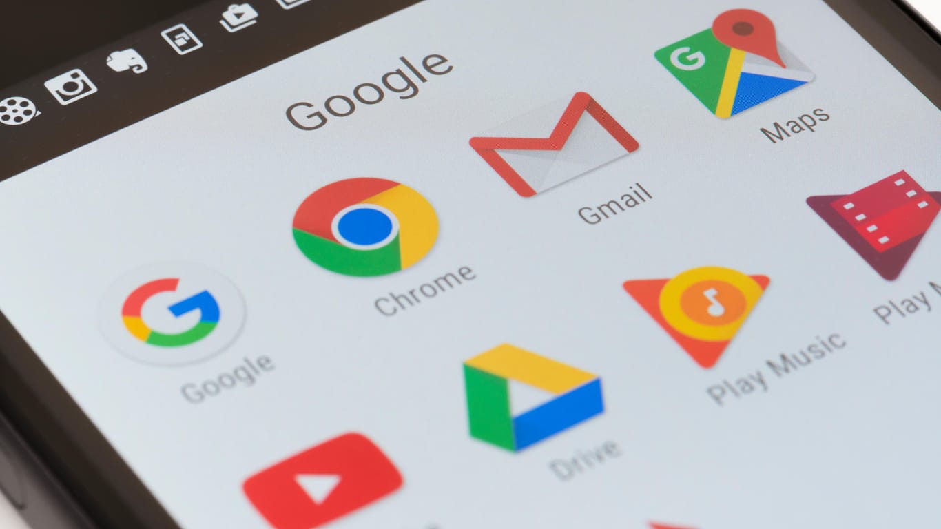 Die Google App-Suite auf einem Android-Handy: Google muss das Geschäftsmodell für Android komplett neu aufstellen.