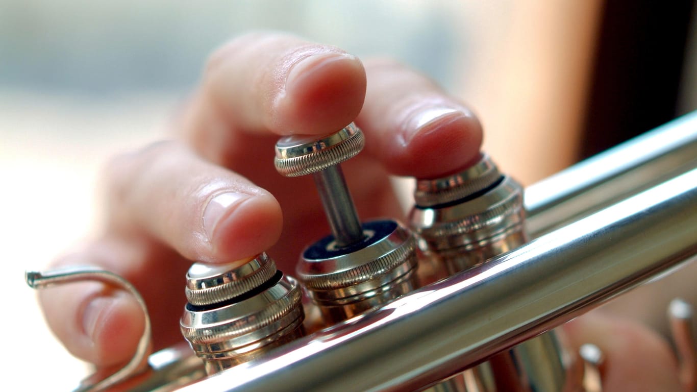 Trompete spielen: Ein Gericht muss für den Einzelfall entscheiden, wie viel musiziert werden darf.
