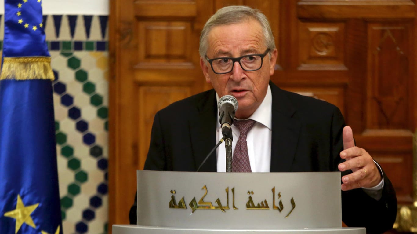 Jean-Claude Juncker in Tunesien: Für den EU-Kommissionspräsidenten ist die Diskussion um Flüchtlingslager in Nordafrika abgeschlossen.