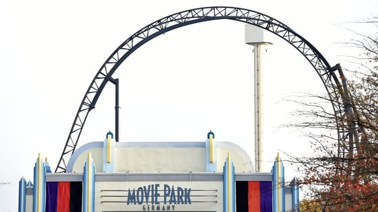 Eingang des Movie Parks Germany in Bottrop.