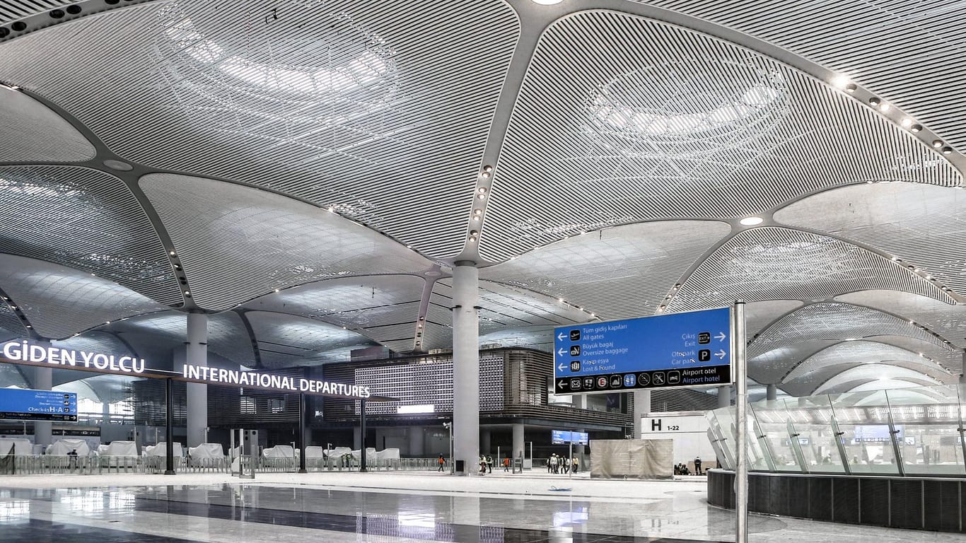 Internationales Terminal des neuen Mega-Flughafens in Istanbul: In zehn Jahren soll der Flughafen seine volle Kapazität erreichen.
