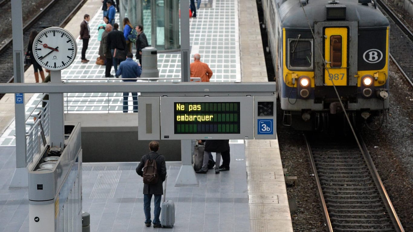 Bahnhof Lüttich: Zwischen Lüttich und deutschem Grenzgebiet sollen vorerst keine Züge verkehren. (Archivbild)