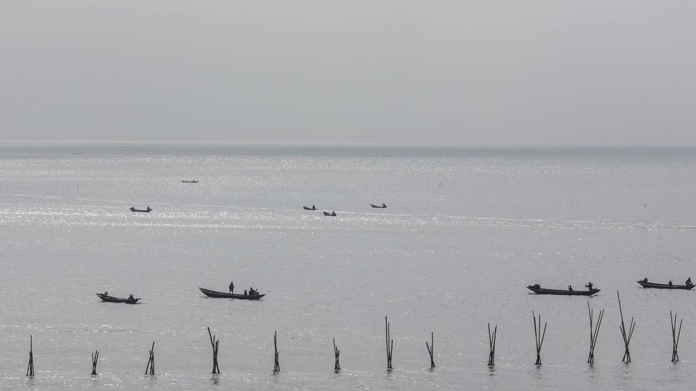 Boote vor der nigerischen Küste: Piraten haben einen großen Frachter gekapert. (Archivbild)