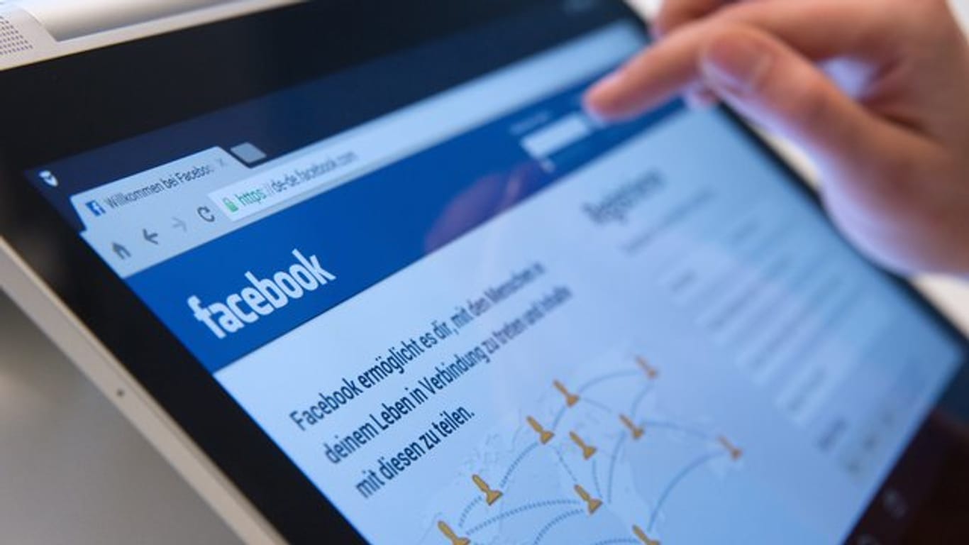 In Europa gehen die Nutzerzahlen zurück - weltweit legt Facebook aber weiter zu.
