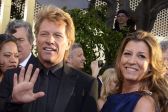 US Sänger Jon Bon Jovi und seine Frau Dorothea Hurley bei der Verleihung der 70.