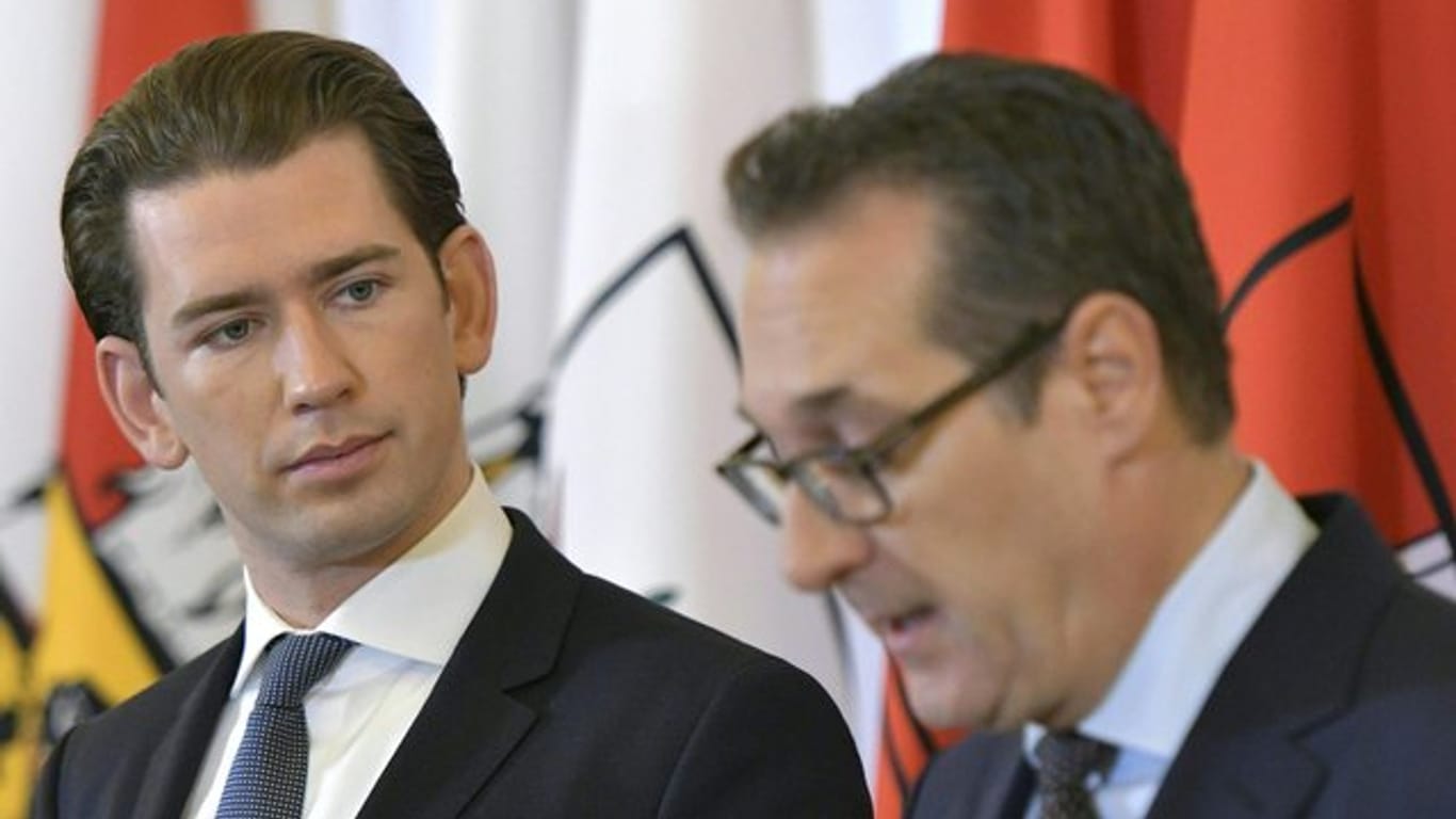 Österreichs Kanzler Sebastian Kurz (l) und Vizekanzler Heinz-Christian Strache in Wien.